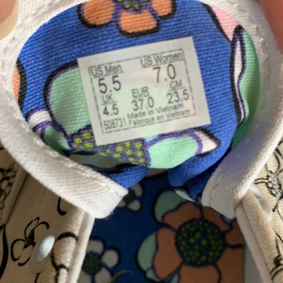 VANS black/white floral shoes - Picture 5 of 7